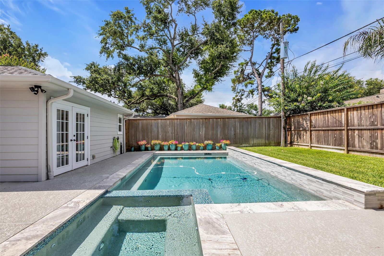 Property Photo: 2511 Palo Pinto Drive TX 77080