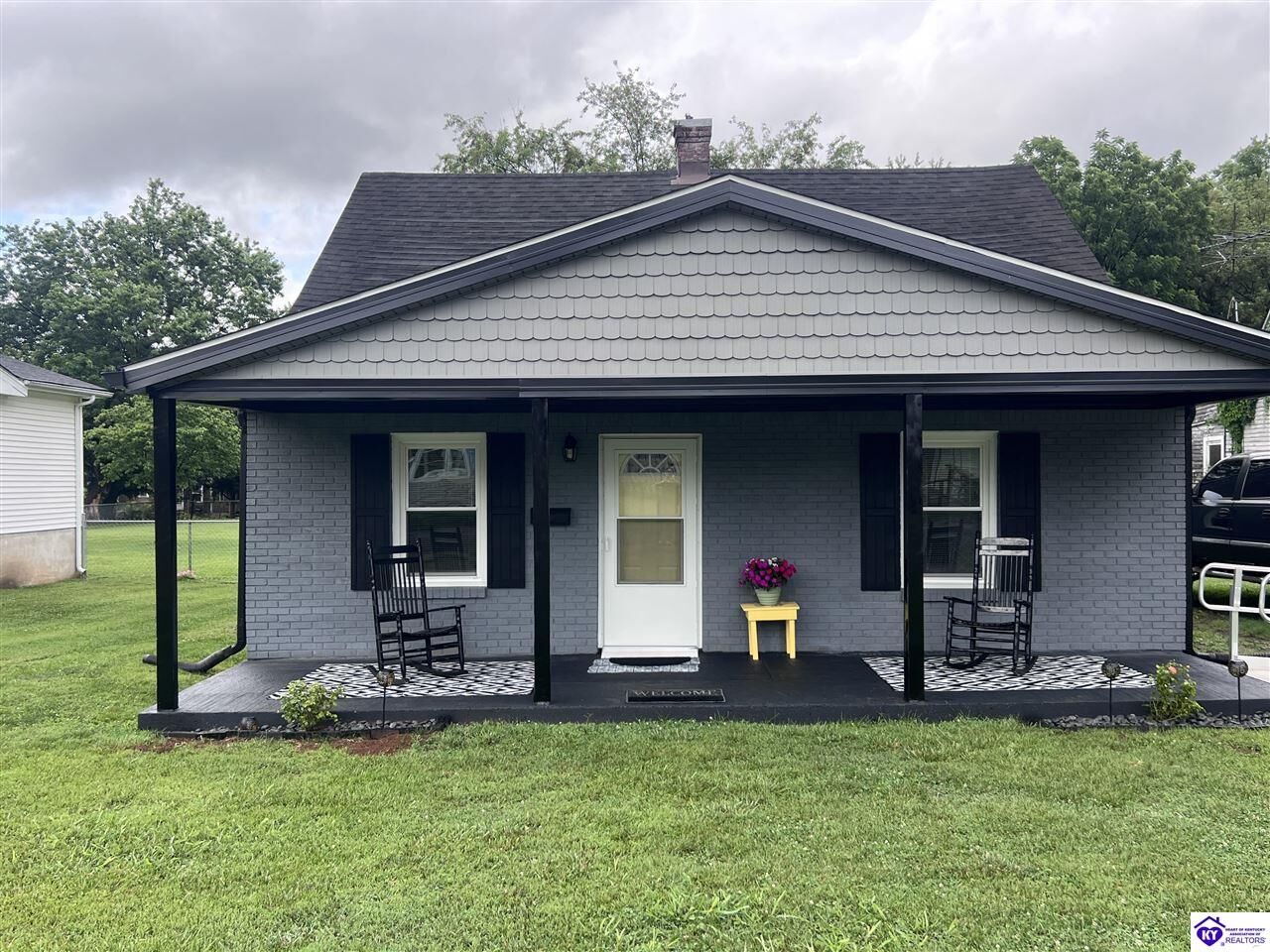 Property Photo:  810 Kurtz Street  KY 40004 