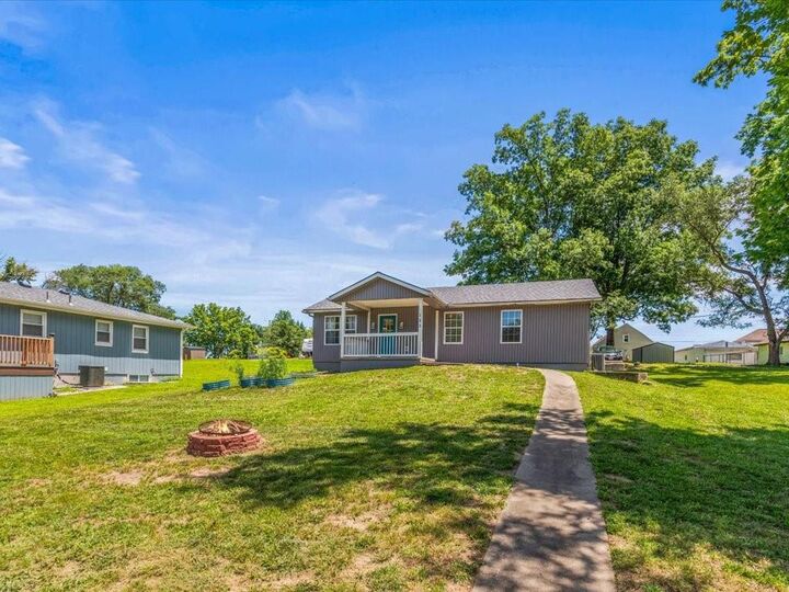 Property Photo: 125 N 23rd Street MO 64067