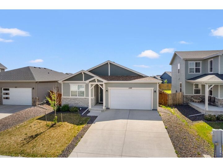 Property Photo:  1209 Coyote Ln  CO 80654 