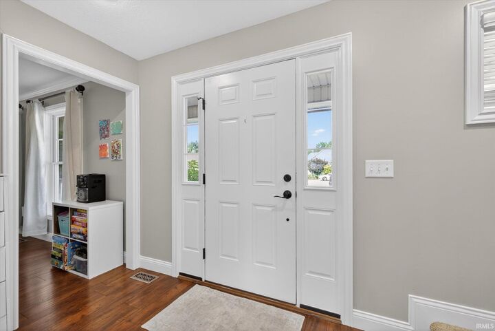 Property Photo:  3326 N Jimmie Dean Court  IN 47404 