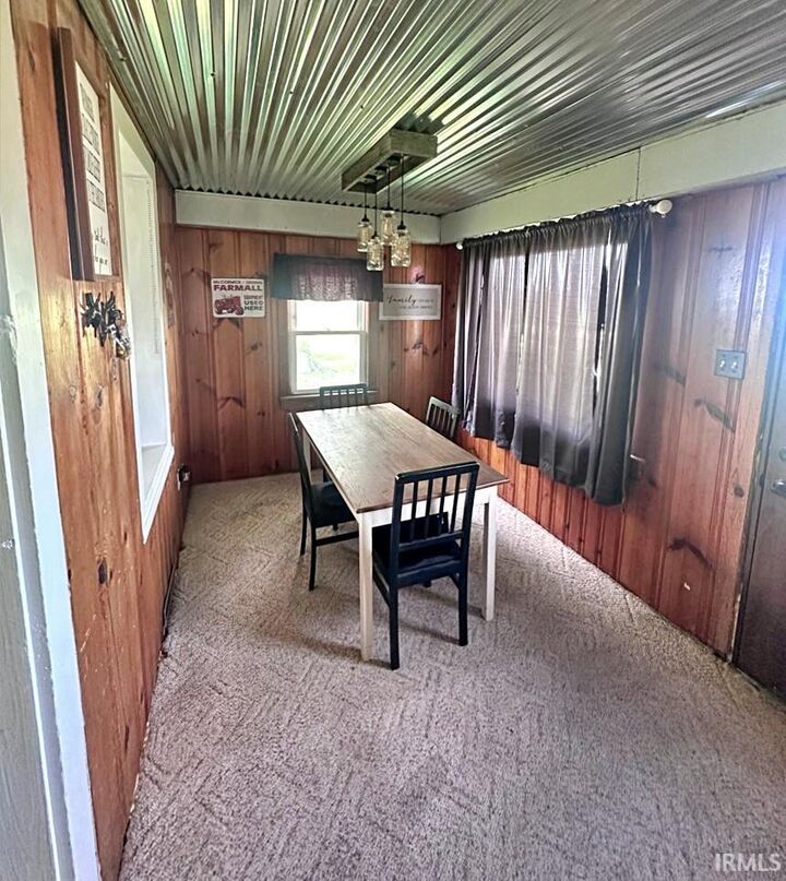 Property Photo: 2335 E 400 S IN 47501