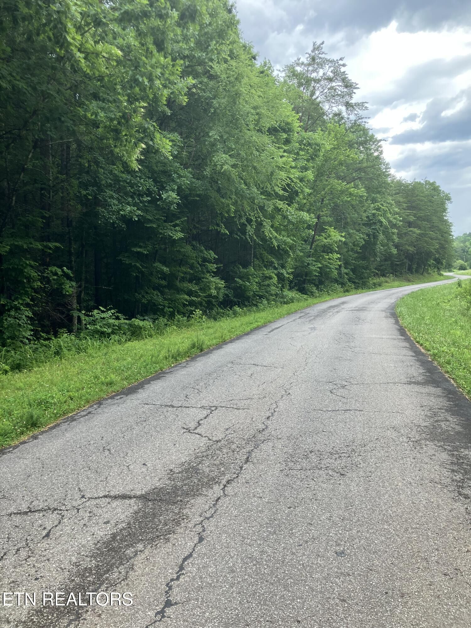 Property Photo: Tract 4 3 Point Rd TN 37885