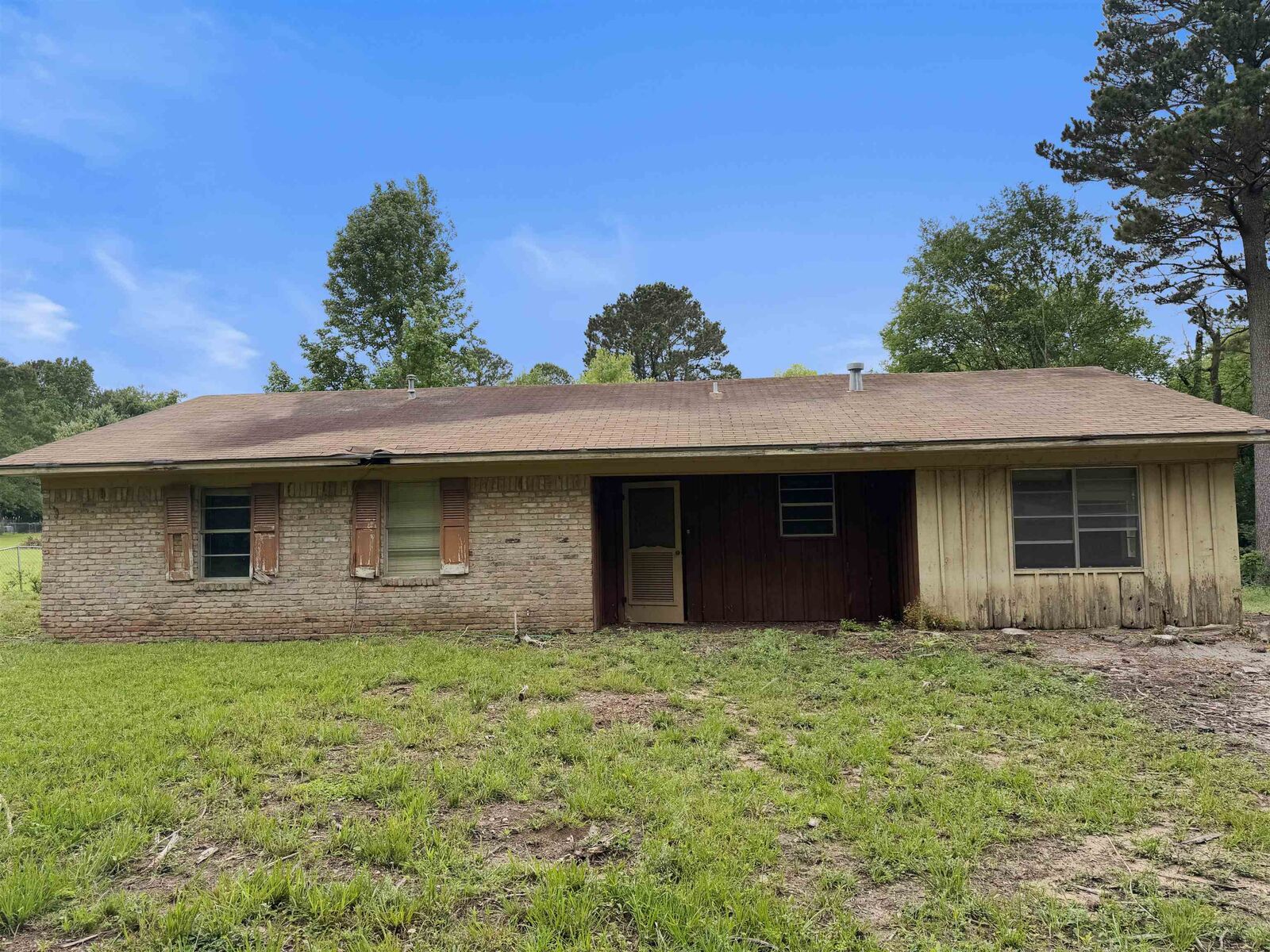 Property Photo: 2966 S Fm-2199 TX 75672