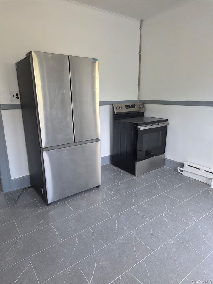 Property Photo:  547 Violet Avenue Unit A 547 Violet Avenue  NY 12538 