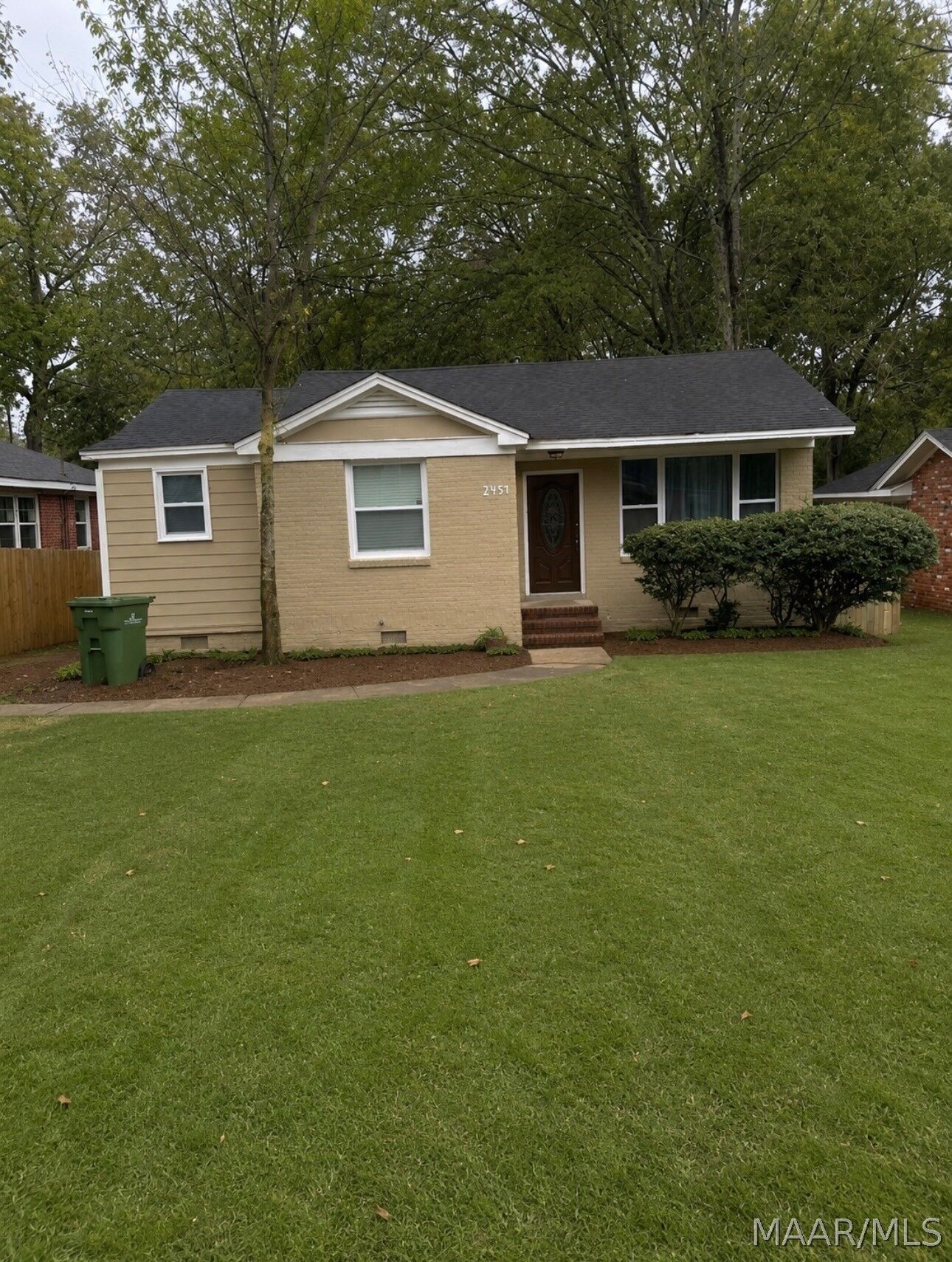 Property Photo:  2454 Woodlawn Street  AL 36106 