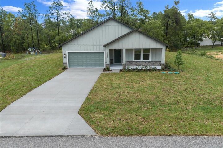 Property Photo: 10325 Dotted Wren Avenue FL 34613