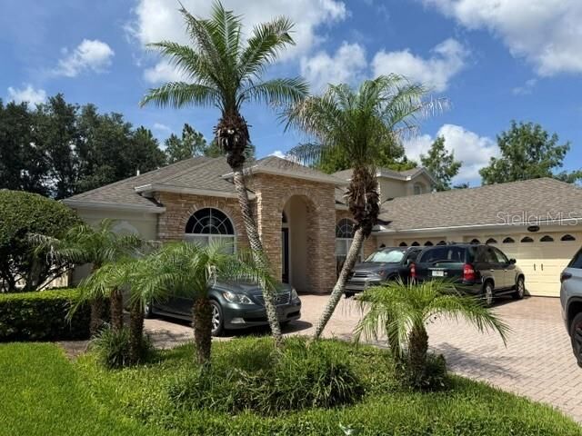 Property Photo:  13856 Glynshel Drive  FL 34787 
