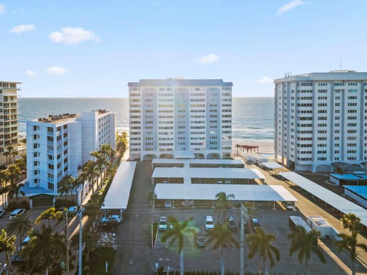 Property Photo:  1750 Benjamin Franklin Drive 1D  FL 34236 