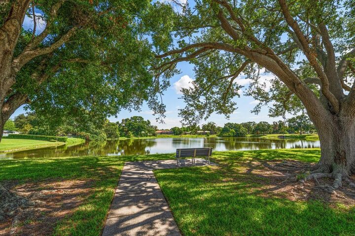 Property Photo: 4390 20th Avenue N FL 33713
