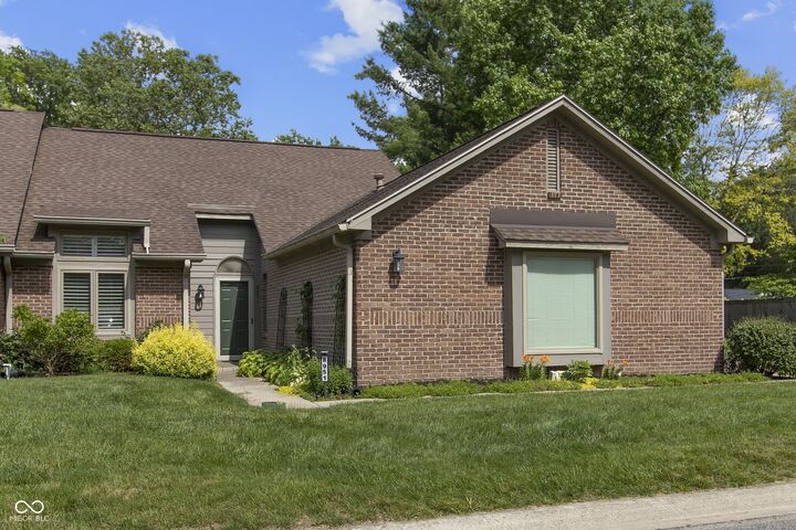 Property Photo: 8951 Pennwood Court IN 46240