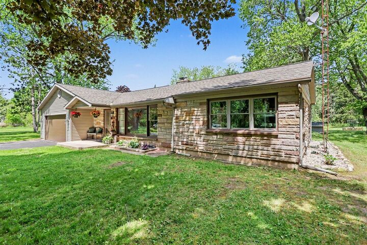 Property Photo:  735 Lyon Lake Road  MI 49068-8224 