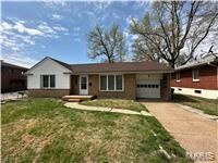 Property Photo:  9343 Duenke Drive  MO 63137 