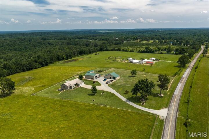 Property Photo:  33606 State Highway Hh  MO 63662 