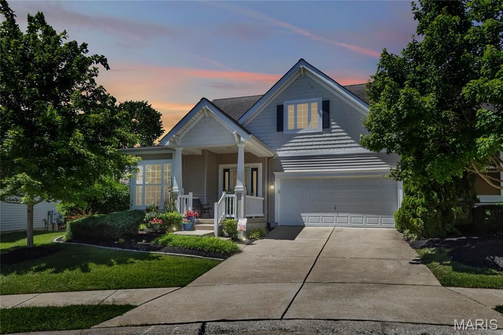 Property Photo: 1437 Colonial Drive MO 63304