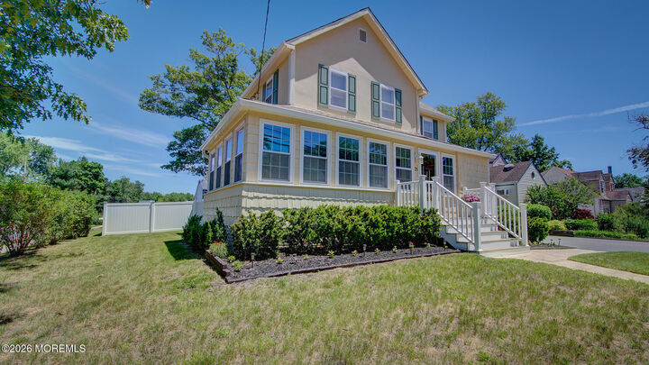 Property Photo:  25 Lake Avenue  NJ 08828 