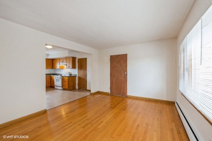 Property Photo:  5700 W 35th Street 05S  IL 60804 