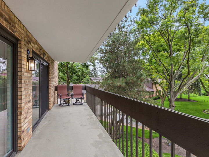 Property Photo: 1621 Mission Hills Road N201 IL 60062
