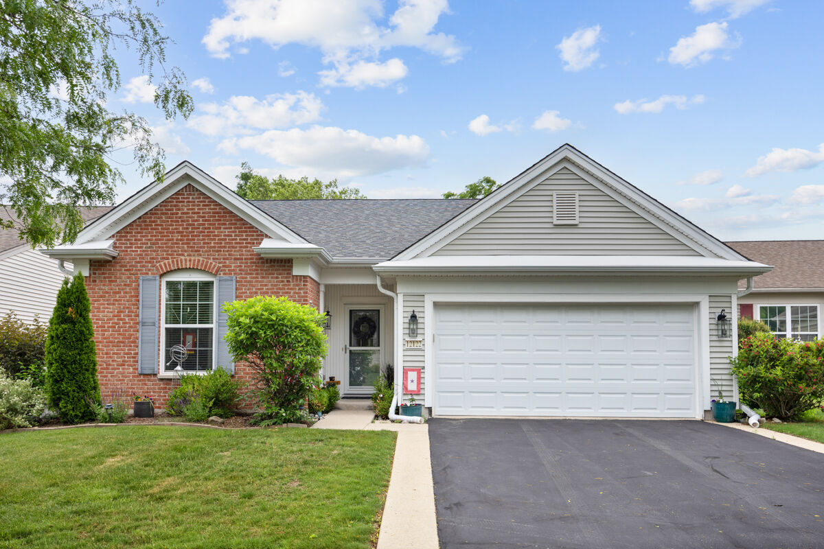 Property Photo: 12122 Latham Trail IL 60142