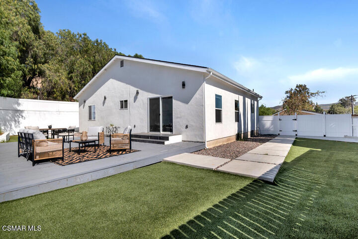 Property Photo: 955 Brossard Drive CA 91360