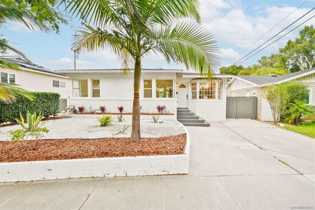 Property Photo:  1116 Cerise Ave  CA 90503 