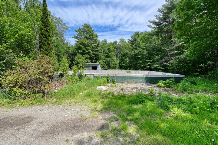 Property Photo: 1075 Hill Road ME 04927