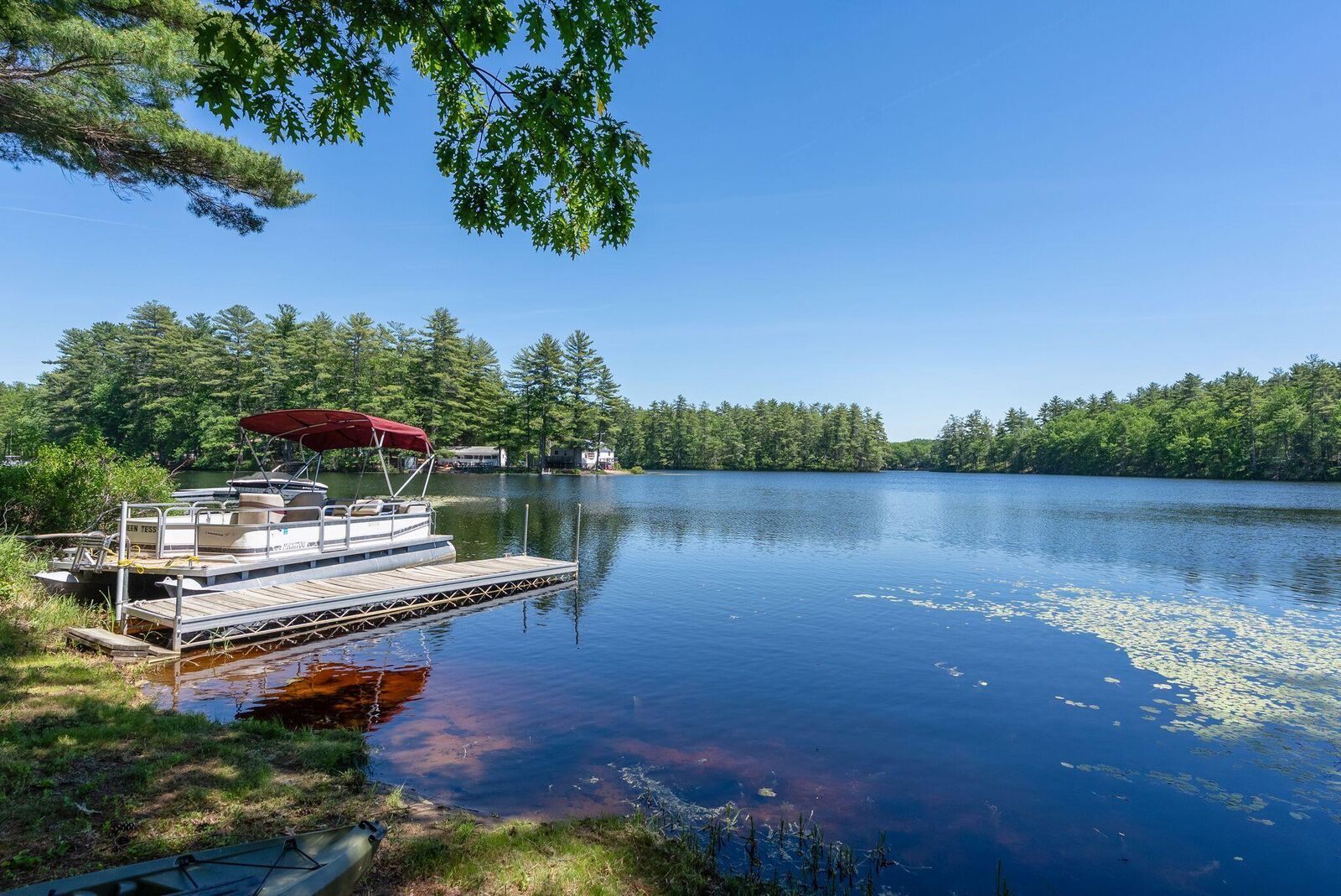 Property Photo:  204 Wadleigh Pond Road  ME 04002 