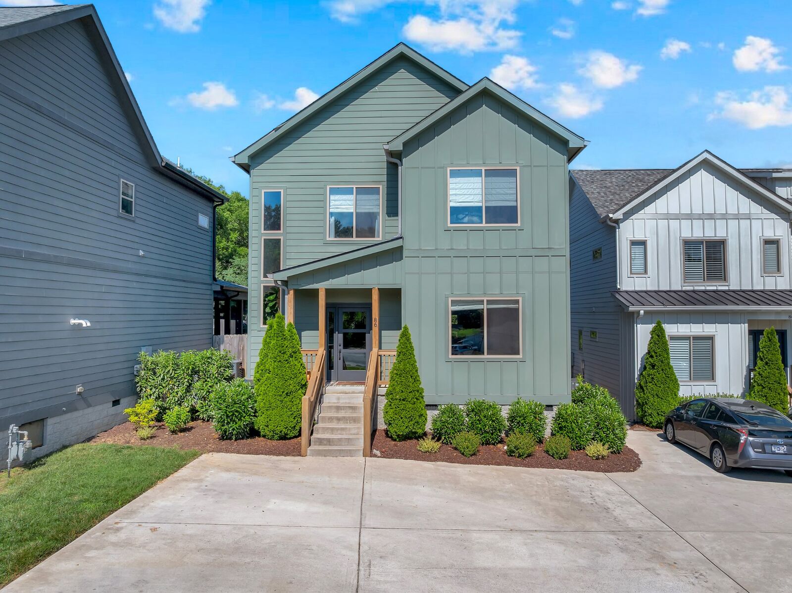 Property Photo: 86 Antioch Pike TN 37211