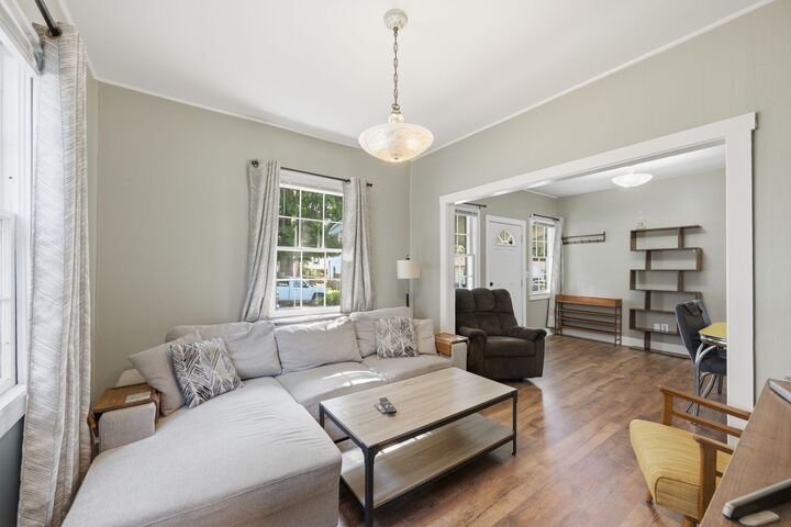 Property Photo:  1306 Berry St  TN 37138 