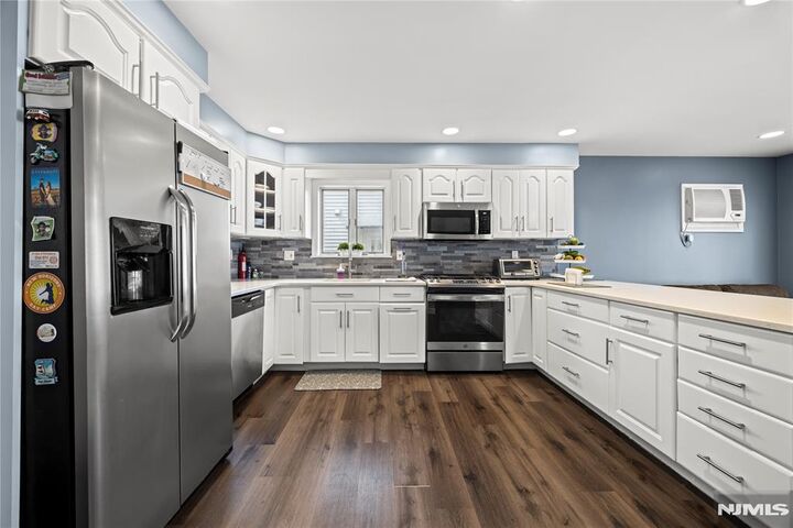 Property Photo: 33 Mapes Avenue NJ 07110