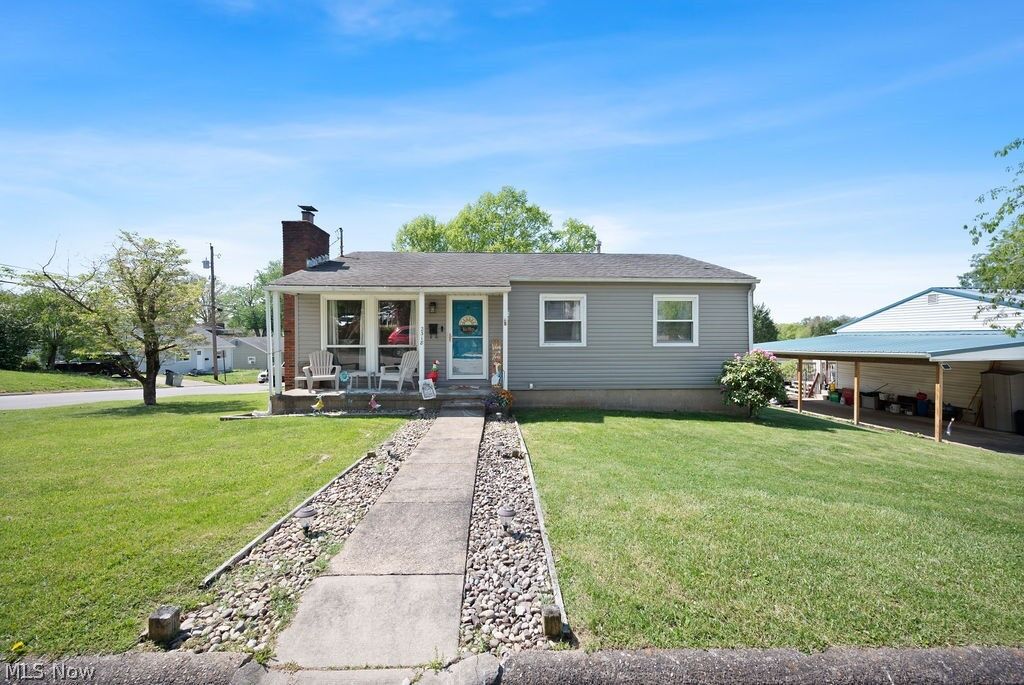 Property Photo: 2318 44th Place WV 26104