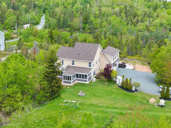 Property Photo: 1021 Bissett Road NS B3G 0A4