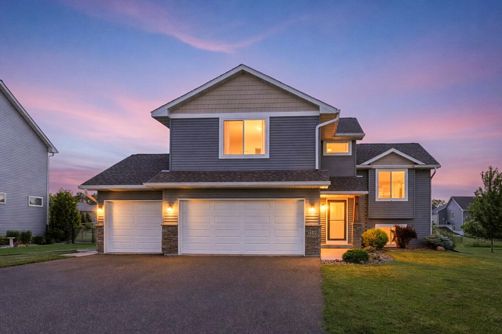 Property Photo:  1149 Wyoming Street  WI 54023 