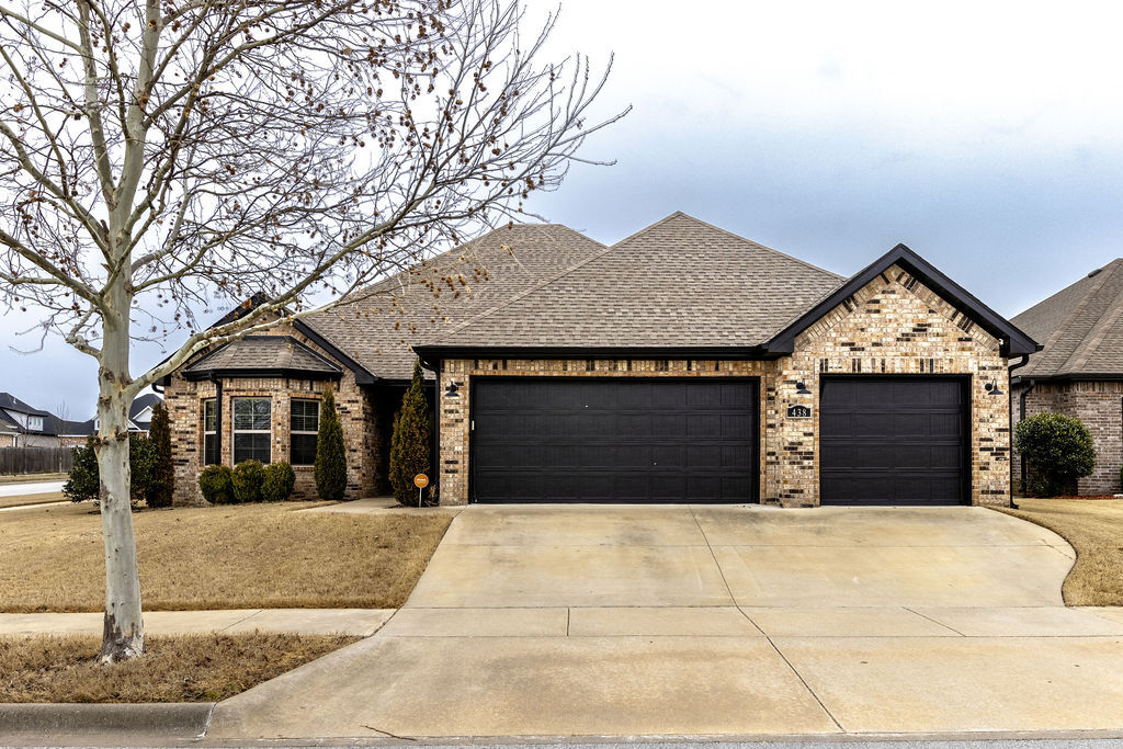 Property Photo: 438 N Reeds Bridge Drive AR 72704