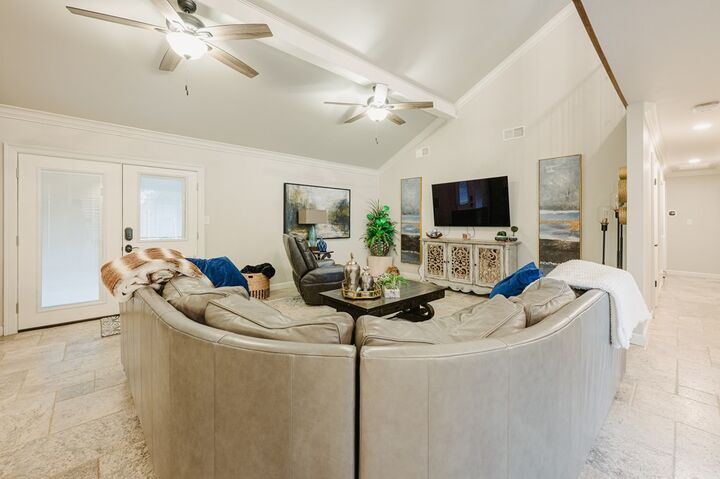 Property Photo: 804 Claymoor Dr TX 79764