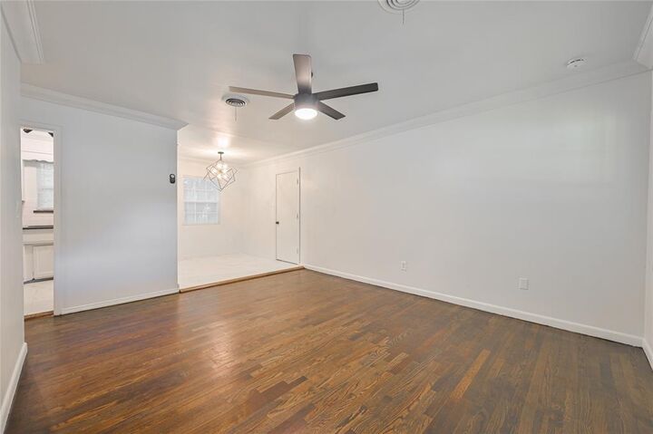 Property Photo:  3501 Sycamore Drive  OK 73110 