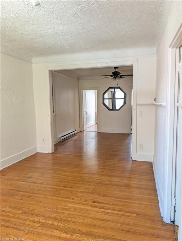 Property Photo:  359 Brant Street A  ON L7R 2E7 