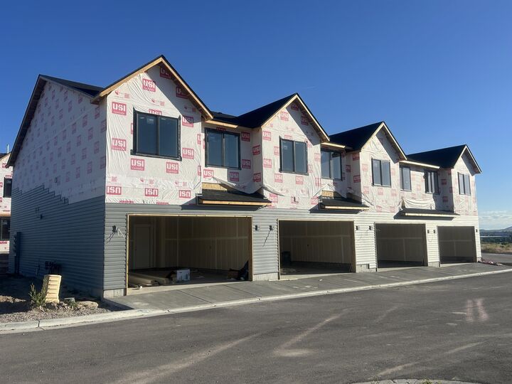 Property Photo:  116 Ridges  ID 83204 