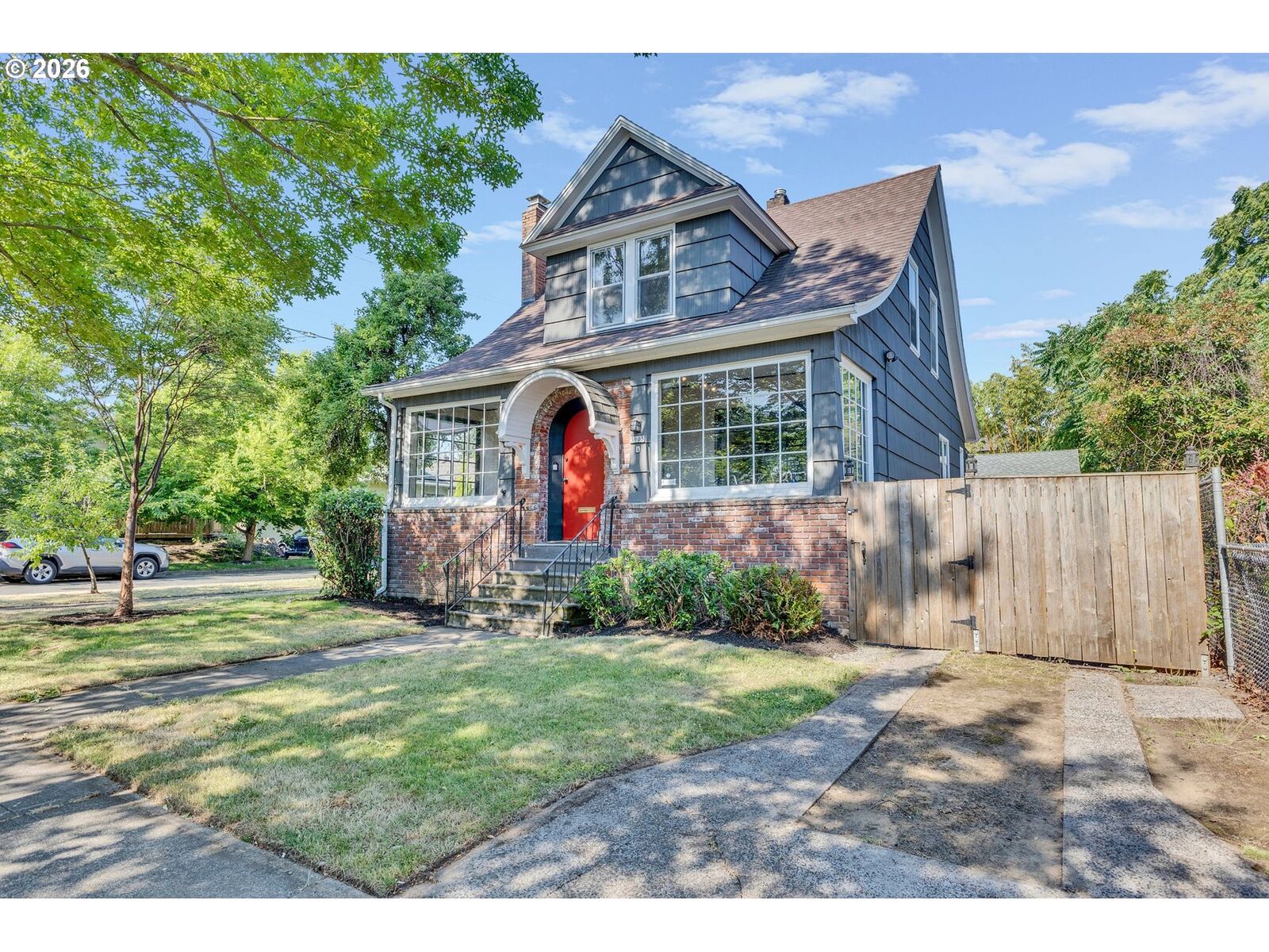 Property Photo: 5905 N Minnesota Ave OR 97217