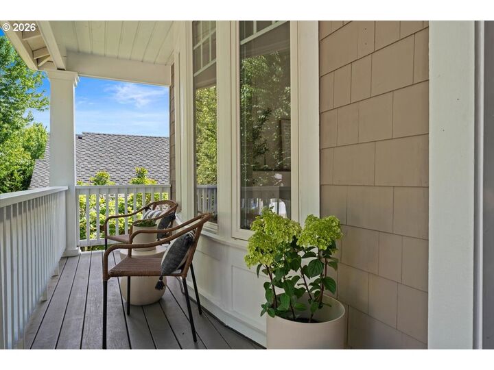 Property Photo:  2531 NW Marsden Pl  OR 97229 
