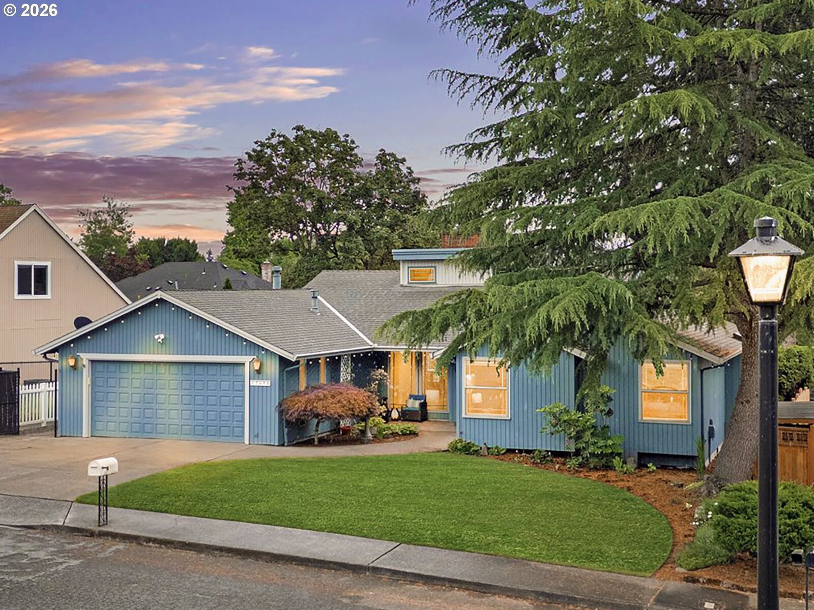 Property Photo:  12684 SE Regency View St  OR 97086 