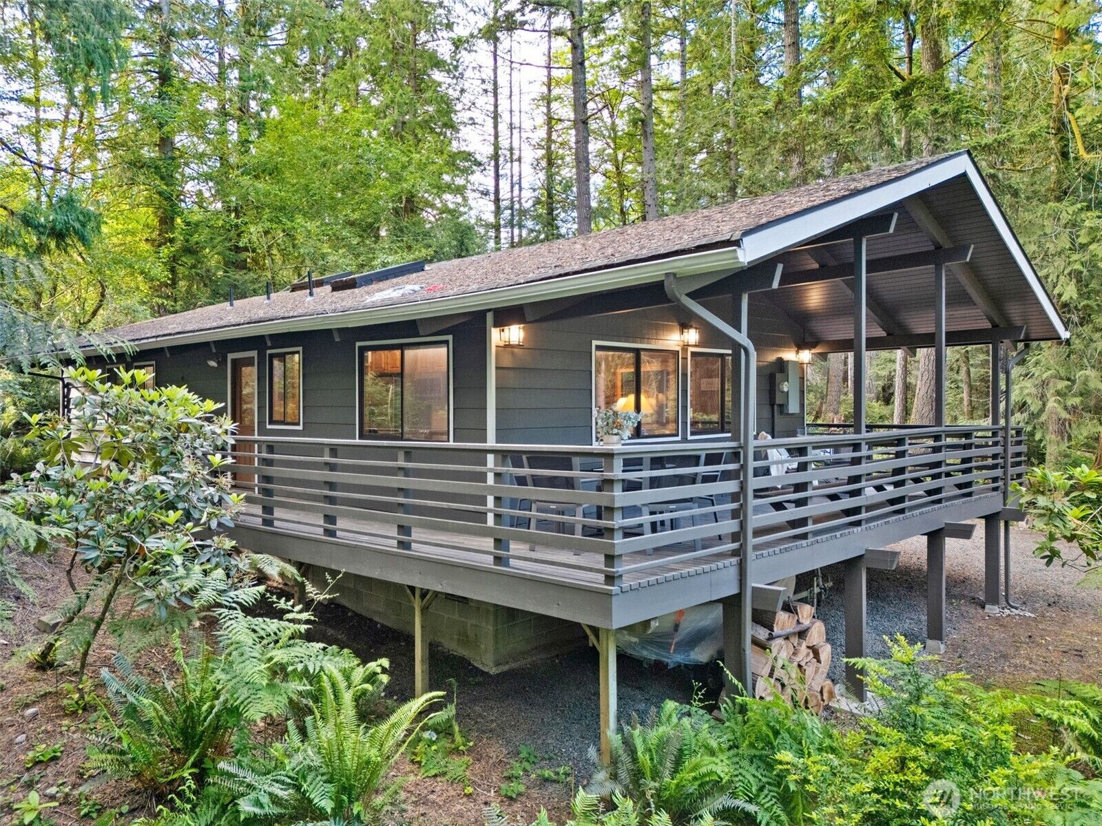 Property Photo:  151 E Nantucket Road  WA 98584 