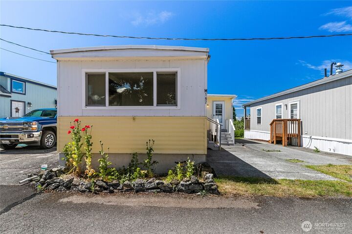 Property Photo:  8080  Harborview 167  WA 98230 
