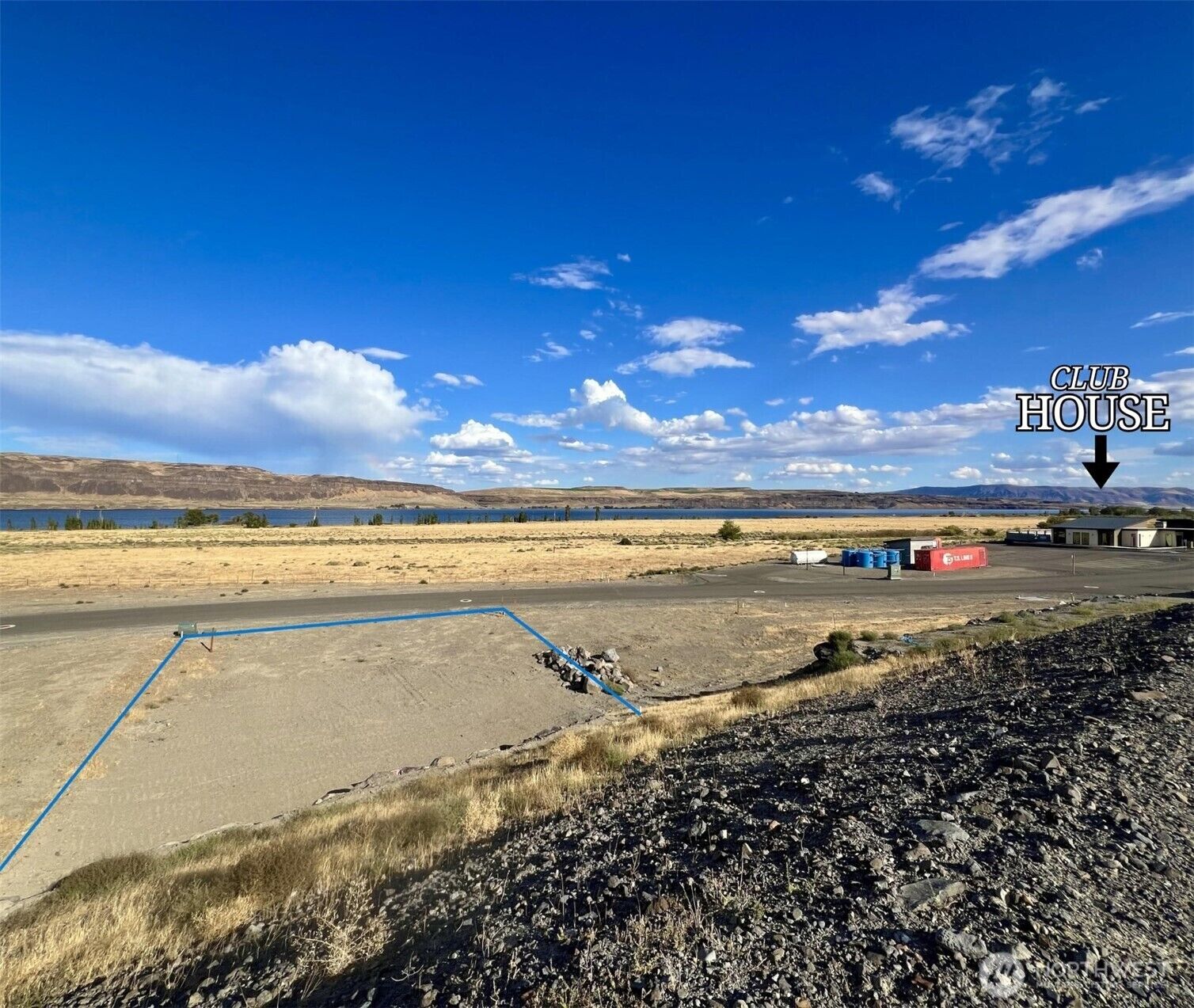 Property Photo: 240 Vantage Bay Loop WA 98950