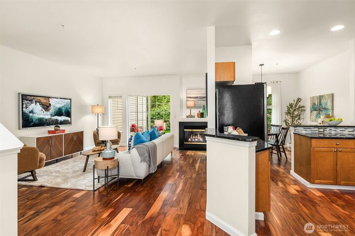 Property Photo:  1522  196th Street SE B-103  WA 98012 