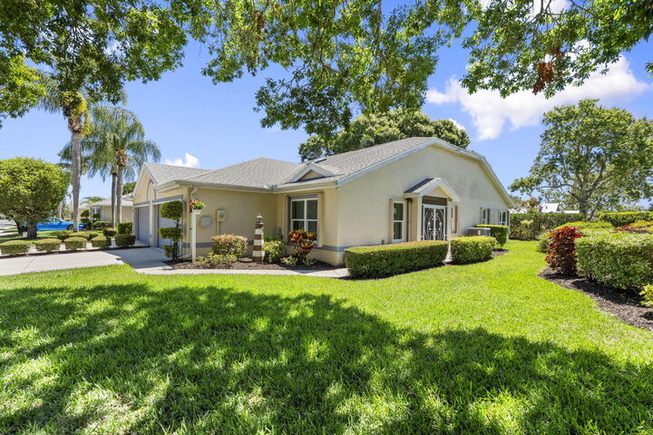 Property Photo:  4229 SE Home Way  FL 34952 
