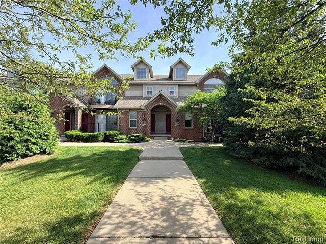 Property Photo:  2916 Signature Boulevard  MI 48103 