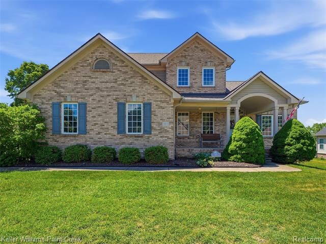 Property Photo: 101 Willow Lake Drive MI 48371