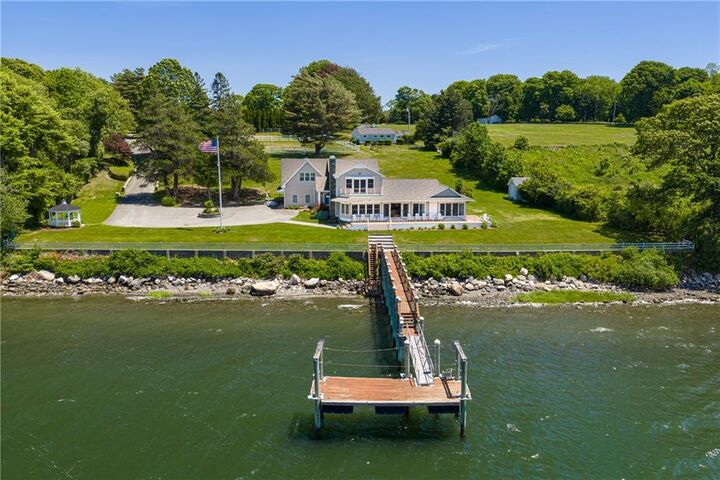 Property Photo: 149 Nanaquaket Road RI 02878