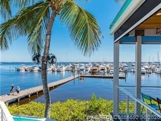 Property Photo:  815 NW Flagler Avenue 302  FL 34994 